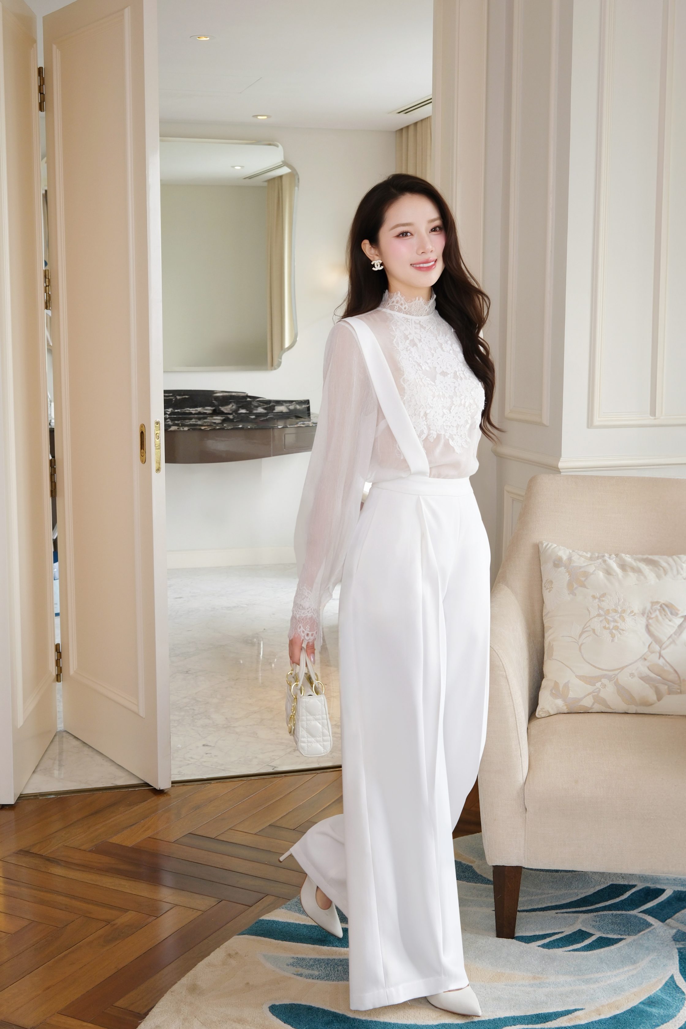 {"ARInfo":{"IsUseAR":false},"Version":"1.0.0","MakeupInfo":{"IsUseMakeup":false},"FaceliftInfo":{"IsChangeEyeLift":false,"IsChangeFacelift":false,"IsChangePostureLift":false,"IsChangeNose":false,"IsChangeFaceChin":false,"IsChangeMouth":false,"IsChangeThinFace":false},"BeautyInfo":{"SwitchMedicatedAcne":false,"IsAIBeauty":false,"IsBrightEyes":false,"IsSharpen":false,"IsOldBeauty":false,"IsReduceBlackEyes":false},"HandlerInfo":{"AppName":2},"FilterInfo":{"IsUseFilter":false}}