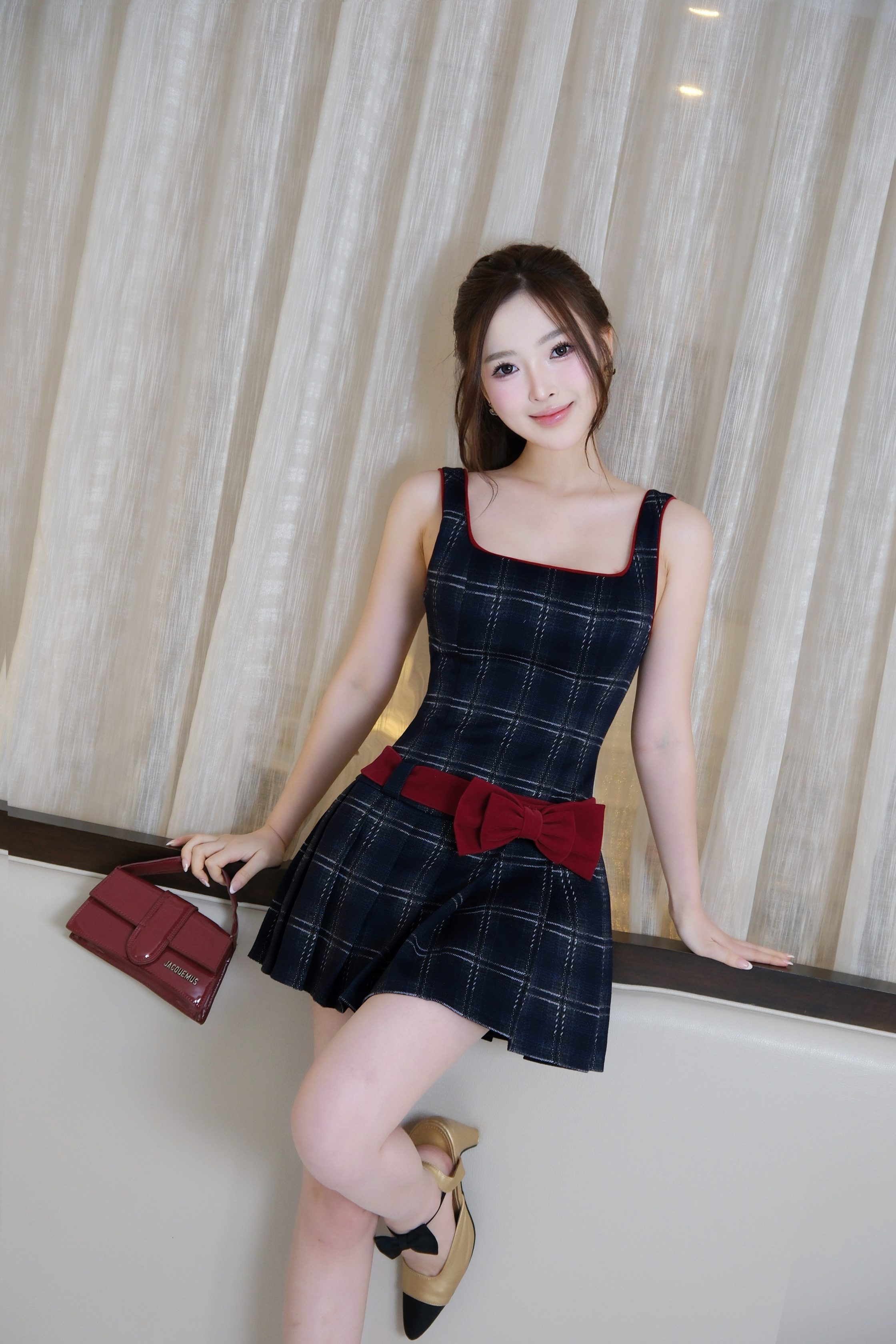 {"ARInfo":{"IsUseAR":false},"Version":"1.0.0","MakeupInfo":{"IsUseMakeup":false},"FaceliftInfo":{"IsChangeEyeLift":false,"IsChangeFacelift":false,"IsChangePostureLift":false,"IsChangeNose":false,"IsChangeFaceChin":false,"IsChangeMouth":false,"IsChangeThinFace":false},"BeautyInfo":{"IsAIBeauty":false,"OldBeautyCount":1,"IsSharpen":false,"SwitchMedicatedAcne":false,"IsBrightEyes":false,"IsOldBeauty":false,"IsReduceBlackEyes":false},"HandlerInfo":{"AppName":2},"FilterInfo":{"IsUseFilter":false}}