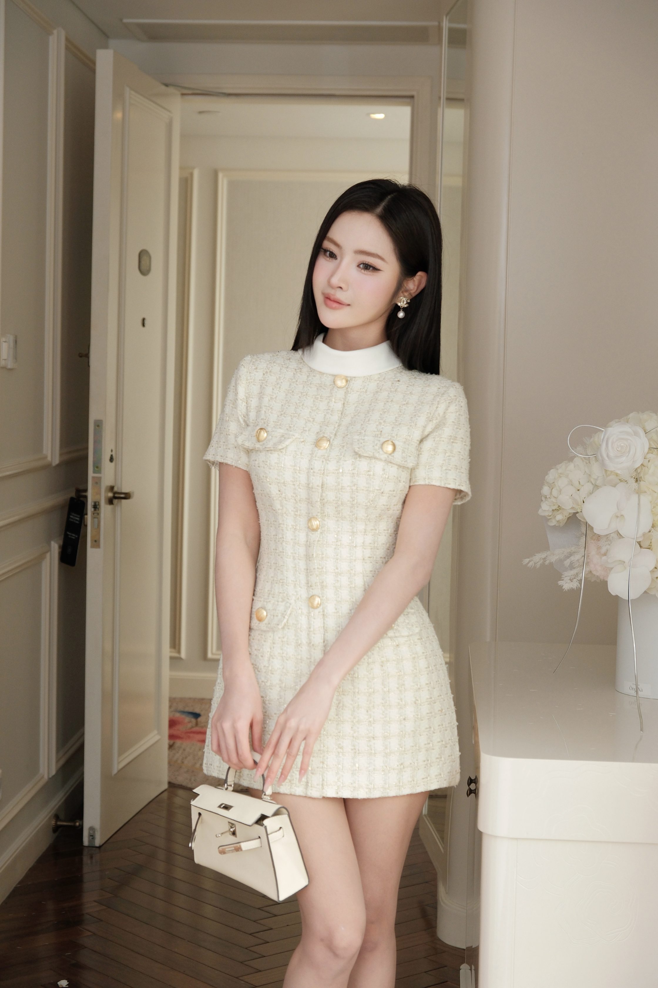 {"ARInfo":{"IsUseAR":false},"Version":"1.0.0","MakeupInfo":{"IsUseMakeup":false},"FaceliftInfo":{"IsChangeEyeLift":false,"IsChangeFacelift":false,"IsChangePostureLift":false,"IsChangeNose":false,"IsChangeFaceChin":false,"IsChangeMouth":false,"IsChangeThinFace":false},"BeautyInfo":{"SwitchMedicatedAcne":false,"IsAIBeauty":false,"IsBrightEyes":false,"IsSharpen":false,"IsOldBeauty":false,"IsReduceBlackEyes":false},"HandlerInfo":{"AppName":2},"FilterInfo":{"IsUseFilter":false}}