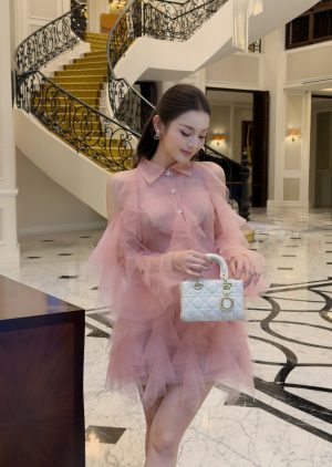 {"ARInfo":{"IsUseAR":false},"Version":"1.0.0","MakeupInfo":{"IsUseMakeup":false},"FaceliftInfo":{"IsChangeEyeLift":false,"IsChangeFacelift":false,"IsChangePostureLift":false,"IsChangeNose":false,"IsChangeFaceChin":false,"IsChangeMouth":false,"IsChangeThinFace":false},"BeautyInfo":{"IsAIBeauty":false,"OldBeautyCount":1,"IsSharpen":false,"SwitchMedicatedAcne":false,"IsBrightEyes":false,"IsOldBeauty":false,"IsReduceBlackEyes":false},"HandlerInfo":{"AppName":2},"FilterInfo":{"IsUseFilter":false}}