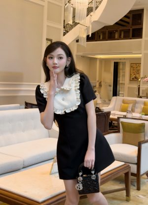 {"ARInfo":{"IsUseAR":false},"Version":"1.0.0","MakeupInfo":{"IsUseMakeup":false},"FaceliftInfo":{"IsChangeEyeLift":false,"IsChangeFacelift":false,"IsChangePostureLift":false,"IsChangeNose":false,"IsChangeFaceChin":false,"IsChangeMouth":false,"IsChangeThinFace":false},"BeautyInfo":{"IsAIBeauty":false,"OldBeautyCount":1,"IsSharpen":false,"SwitchMedicatedAcne":false,"IsBrightEyes":false,"IsOldBeauty":false,"IsReduceBlackEyes":false},"HandlerInfo":{"AppName":2},"FilterInfo":{"IsUseFilter":false}}