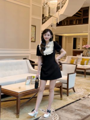 {"ARInfo":{"IsUseAR":false},"Version":"1.0.0","MakeupInfo":{"IsUseMakeup":false},"FaceliftInfo":{"IsChangeEyeLift":false,"IsChangeFacelift":false,"IsChangePostureLift":false,"IsChangeNose":false,"IsChangeFaceChin":false,"IsChangeMouth":false,"IsChangeThinFace":false},"BeautyInfo":{"IsAIBeauty":false,"OldBeautyCount":1,"IsSharpen":false,"SwitchMedicatedAcne":false,"IsBrightEyes":false,"IsOldBeauty":false,"IsReduceBlackEyes":false},"HandlerInfo":{"AppName":2},"FilterInfo":{"IsUseFilter":false}}