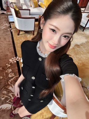 {"ARInfo":{"IsUseAR":false},"Version":"1.0.0","MakeupInfo":{"IsUseMakeup":false},"FaceliftInfo":{"IsChangeEyeLift":false,"IsChangeFacelift":false,"IsChangePostureLift":false,"IsChangeNose":false,"IsChangeFaceChin":false,"IsChangeMouth":false,"IsChangeThinFace":false},"BeautyInfo":{"SwitchMedicatedAcne":false,"IsAIBeauty":false,"IsBrightEyes":false,"IsSharpen":false,"IsOldBeauty":false,"IsReduceBlackEyes":false},"HandlerInfo":{"AppName":2},"FilterInfo":{"IsUseFilter":false}}