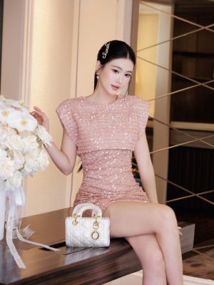 {"ARInfo":{"IsUseAR":false},"Version":"1.0.0","MakeupInfo":{"IsUseMakeup":false},"FaceliftInfo":{"IsChangeEyeLift":false,"IsChangeFacelift":false,"IsChangePostureLift":false,"IsChangeNose":false,"IsChangeFaceChin":false,"IsChangeMouth":false,"IsChangeThinFace":false},"BeautyInfo":{"SwitchMedicatedAcne":false,"IsAIBeauty":false,"IsBrightEyes":false,"IsSharpen":false,"IsOldBeauty":false,"IsReduceBlackEyes":false},"HandlerInfo":{"AppName":2},"FilterInfo":{"IsUseFilter":false}}