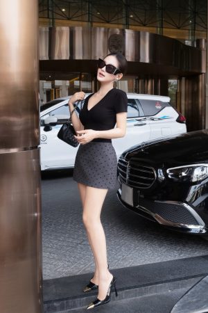 {"ARInfo":{"IsUseAR":false},"Version":"1.0.0","MakeupInfo":{"IsUseMakeup":false},"FaceliftInfo":{"IsChangeEyeLift":false,"IsChangeFacelift":false,"IsChangePostureLift":false,"IsChangeNose":false,"IsChangeFaceChin":false,"IsChangeMouth":false,"IsChangeThinFace":false},"BeautyInfo":{"SwitchMedicatedAcne":false,"IsAIBeauty":false,"IsBrightEyes":false,"IsSharpen":false,"IsOldBeauty":false,"IsReduceBlackEyes":false},"HandlerInfo":{"AppName":2},"FilterInfo":{"IsUseFilter":false}}