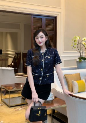 {"ARInfo":{"IsUseAR":false},"Version":"1.0.0","MakeupInfo":{"IsUseMakeup":false},"FaceliftInfo":{"IsChangeEyeLift":false,"IsChangeFacelift":false,"IsChangePostureLift":false,"IsChangeNose":false,"IsChangeFaceChin":false,"IsChangeMouth":false,"IsChangeThinFace":false},"BeautyInfo":{"SwitchMedicatedAcne":false,"IsAIBeauty":false,"IsBrightEyes":false,"IsSharpen":false,"IsOldBeauty":false,"IsReduceBlackEyes":false},"HandlerInfo":{"AppName":2},"FilterInfo":{"IsUseFilter":false}}