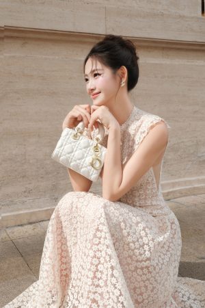 {"ARInfo":{"IsUseAR":false},"Version":"1.0.0","MakeupInfo":{"IsUseMakeup":false},"FaceliftInfo":{"IsChangeEyeLift":false,"IsChangeFacelift":false,"IsChangePostureLift":false,"IsChangeNose":false,"IsChangeFaceChin":false,"IsChangeMouth":false,"IsChangeThinFace":false},"BeautyInfo":{"SwitchMedicatedAcne":false,"IsAIBeauty":false,"IsBrightEyes":false,"IsSharpen":false,"IsOldBeauty":false,"IsReduceBlackEyes":false},"HandlerInfo":{"AppName":2},"FilterInfo":{"IsUseFilter":false}}