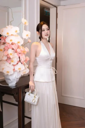 muzccx7l-56z4aa.webp