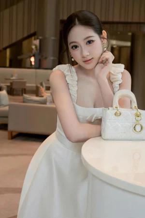 mvase6z9-1c9dek.webp